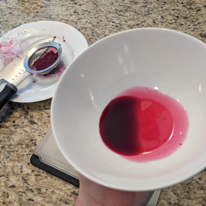 How to make pink food coloring