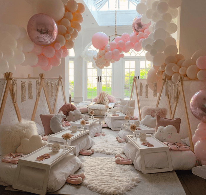 Birthday decoration ideas for her