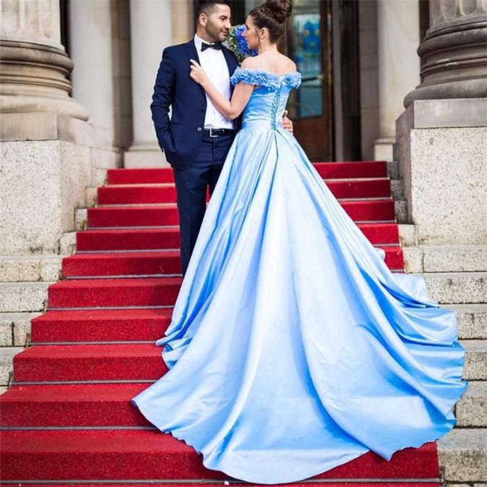 Short wedding dress blue