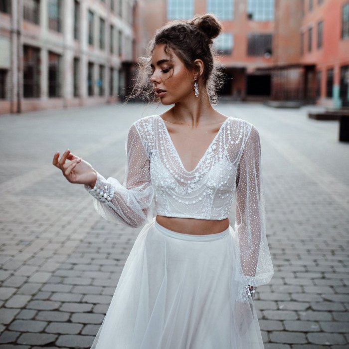 Two dresses in one wedding