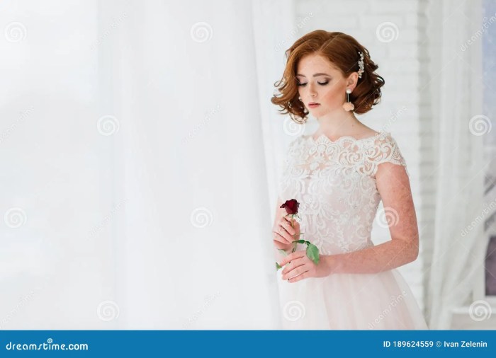 Redhead in wedding dress